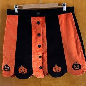 Smak parlour pumpkin skirt XL BN without tags